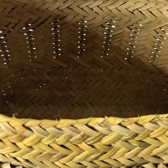 Wicker Rattan Backpack - Picture 6 of 7